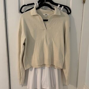 Uniqlo Cream V-Neck Sweater